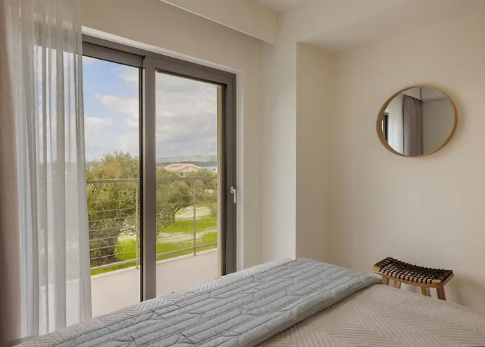 Marina Residences Lassi * Lászi