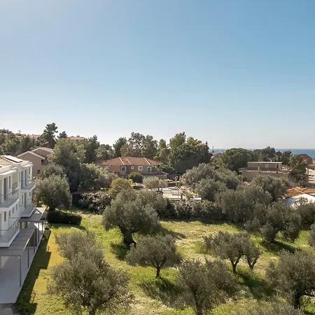 Marina Residences Lassi בית נופש *