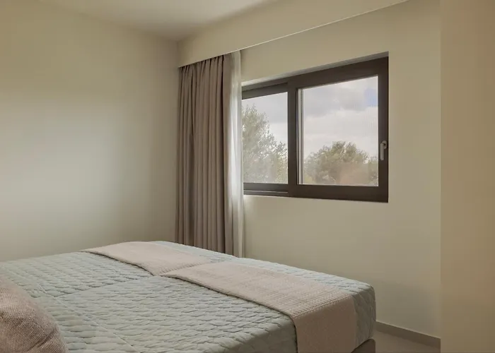 Marina Residences Lassi 度假居 *